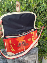 Cargar imagen en el visor de la galería, Latina Forever shoulder bag
