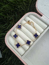 Load image into Gallery viewer, Clover bracelet
