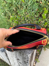 Load image into Gallery viewer, Tropicoqueta bag (black)
