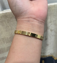 Load image into Gallery viewer, Love bangle
