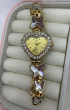 Cargar imagen en el visor de la galería, Clear heart watch
