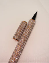 Load image into Gallery viewer, Diamond Pen Liner
