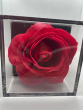Load image into Gallery viewer, Rose box (black)
