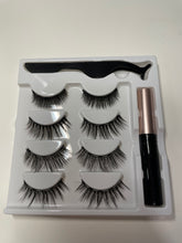 Load image into Gallery viewer, Wispy Magnetic lashes
